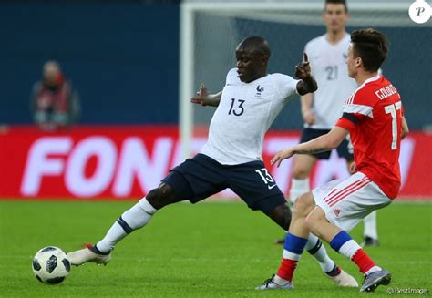 After their first home match since winning it all, france's players enjoyed a homecoming celebration fit for the. N'Golo Kanté et Alexander Golovin - Match amical ...