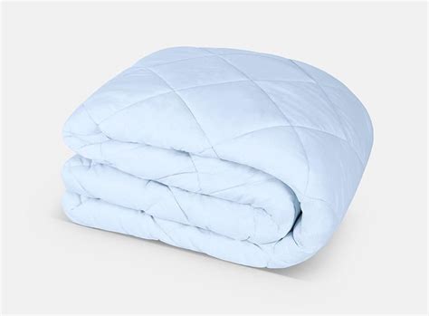A cooling mattress pad (or cooling mattress topper) can be a thick (or thin) top layer material that take a look at our favorite cooling mattress pads, and then continue reading to learn how they can. Shop the Helix Ultra-Cool Mattress Pad | Cool Sleep ...