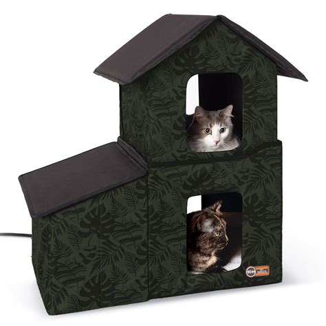 Outdoor Two Story Kitty House With Dining Room Heated And Unheated