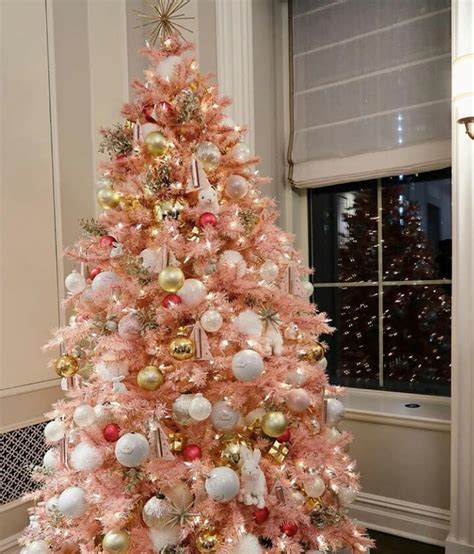 Stunning Pink Christmas Decorating Ideas Slaylebrity