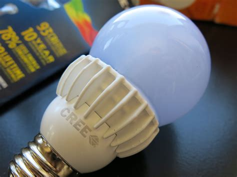 Led Light Bulb Pros And Cons Review Of Philips Switch And Cree Bulbs