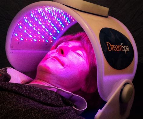 Light Therapy Improves Brain Function Alzheimers Disease