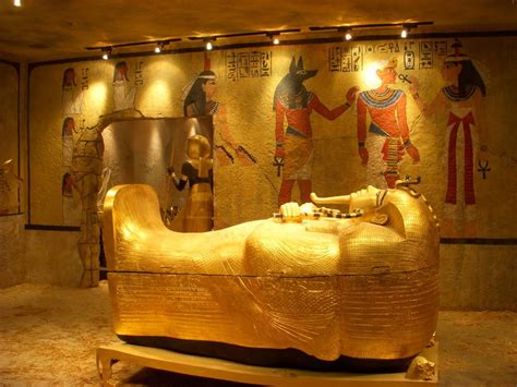 Ruler Tutankhamuns Tomb Luxor Egypt