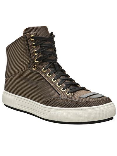 Doch die organisatoren sind überzeugt, dass auch diesmal alles sicher sein wird. ALEJANDRO INGELMO High Top 'Jedi' Sneaker | Converse chuck ...