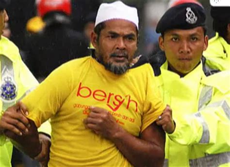 Langkah membina negara maju dan sejahtera langkah membina negara maju dan sejahtera i. ZAKRI ALI: Baju Bersih 'HARAM' Tapi Video Lucah 'HALAL'