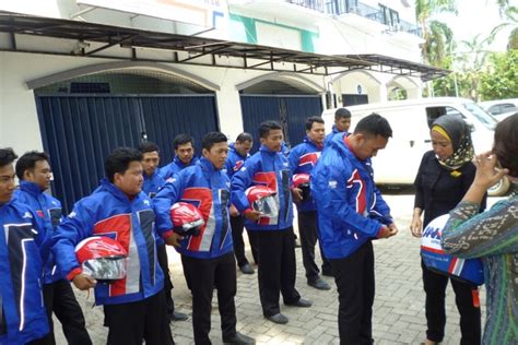 Loker lowongan kerja kurir ( delivery ). Lowongan Admin & Kurir JNE Mulyosari Surabaya - Hendrikus ...