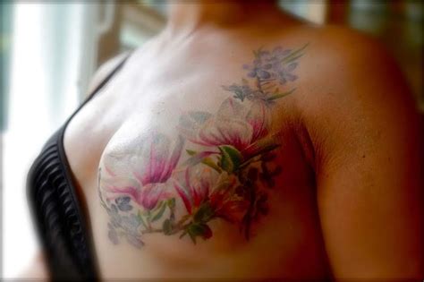 Some surgeries involve removing the breast tissue but saving the nipple, while others remove the whole breast. Montreal Woman Turns Her Mastectomy Scars Into Beautiful ...