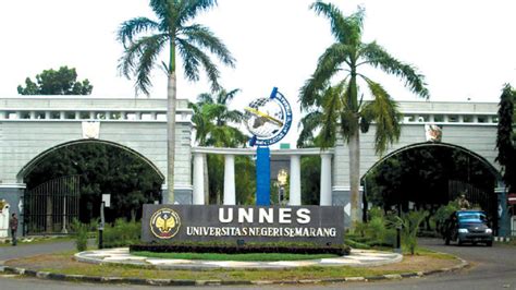 Apa Saja Perbedaan Universitas Negeri Dan Swasta Di Indonesia