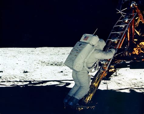 Homem Pisava Na Lua Pela Primeira Vez Há 48 Anos Relembre A Missão