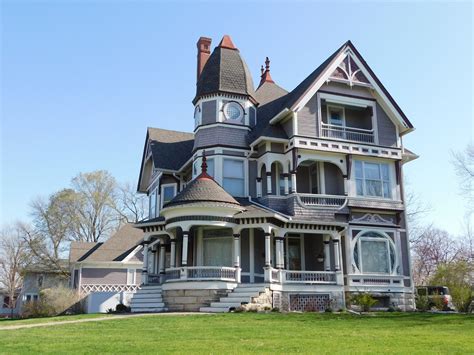 The Beck House Fairfield Iowa This Queen Anne Home Was Co Flickr
