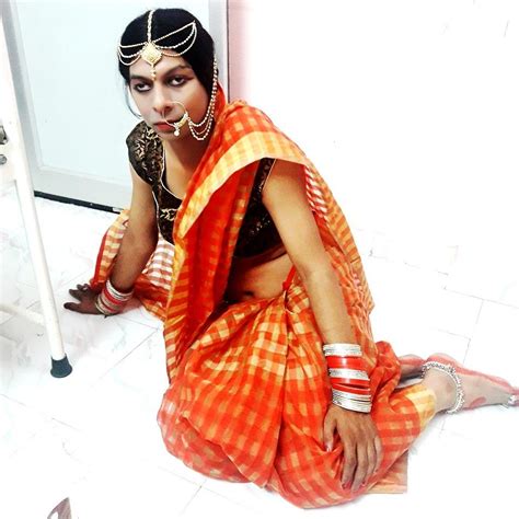 Hijra Crossdressers Transgender Desi Saree Housewife Fashion Moda Fashion Styles Sari