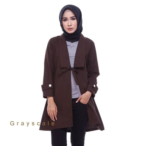 Justeru, ramai yang amat menitik beratkan soal pemilihan pakaian. Jual Jaket Wanita Korea Muslimah Muslim Hoodie Blazer ...