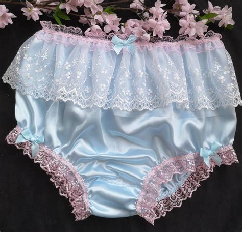 Lingerie For Men Curvy Girl Lingerie Pretty Lingerie Vintage Lingerie Frilly Knickers Satin