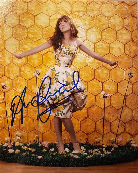 Lot Pushing Daisies Anna Friel Signed Photo