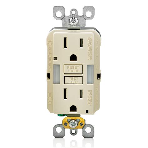 Leviton Decora 15 Amp Tamper Resistant Gfci Receptacle With Led Guide