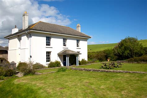 We would like to show you a description here but the site won't allow us. Large Five Bedroom Family Holiday Cottage | Lamside House ...