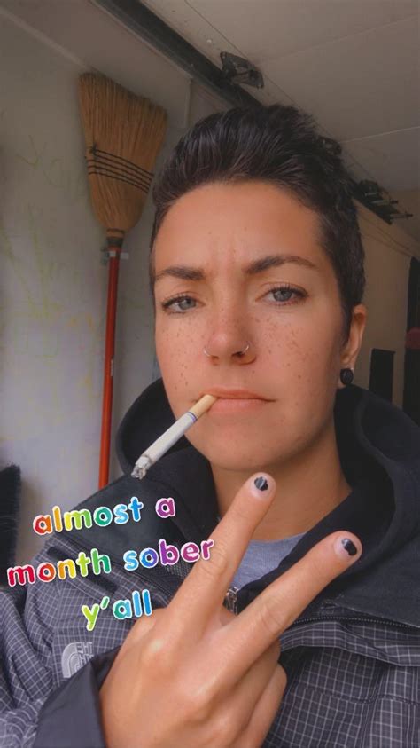 Amateur Latina Smoking And Fingering Blog Beyin