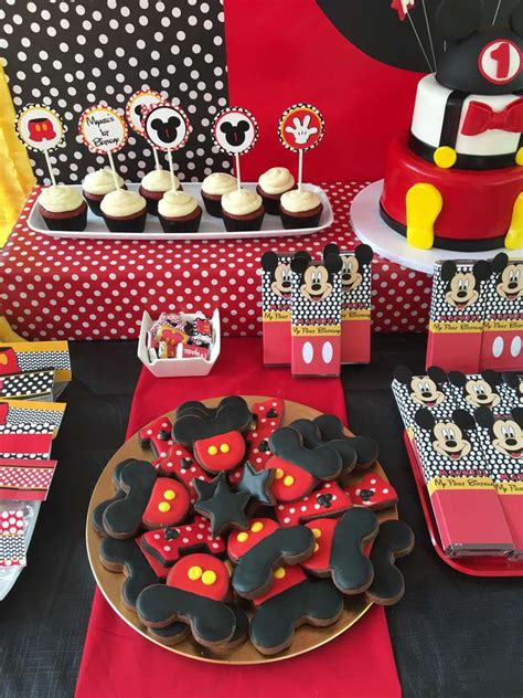 Get mickey mouse balloons delivered straight to your door with balloon delivery! Mickey Mouse Birthday Party Ideas | Photo 8 of 14 | Catch ...
