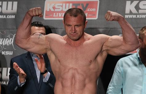 Worlds Strongest Man Mariusz Pudzianowski Literally Knocks Out Heavy Bag Combat Sports Haven