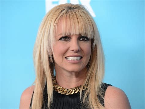 Maybe you would like to learn more about one of these? Britney Spears sings 'Alien' without Auto-Tune in ...