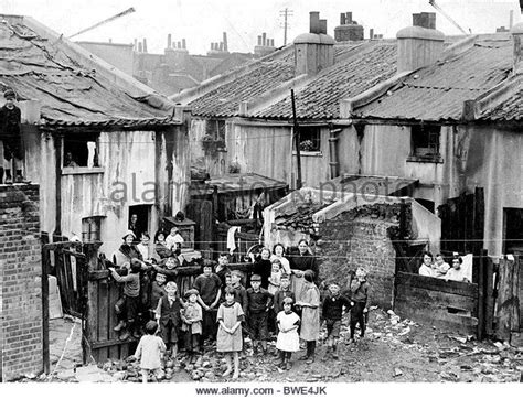 London Slums In 1925 Picture Shows The Corner Of Dupont Street