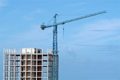 6 Common Types Of Tower Cranes Used In Construction The Bellevue Gazette