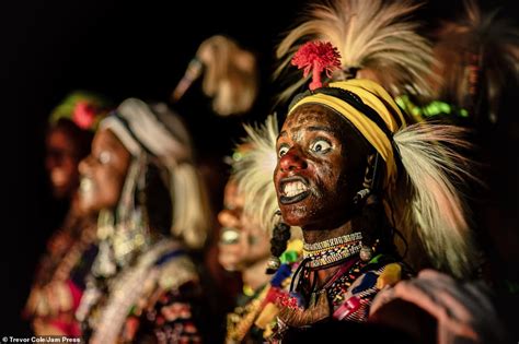 Chads Wodaabe Tribesmen Have Beauty Pageant To Attract Wives Daily