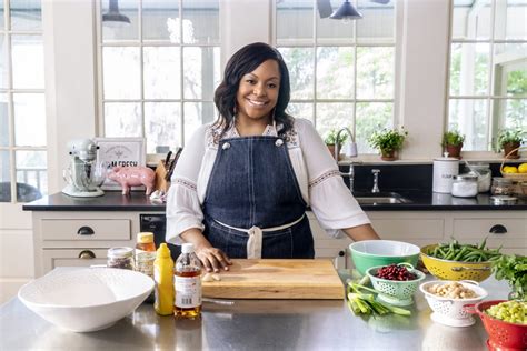 Apr 05, 2021 · the mayor of flavortown isn't giving up his post at the food network anytime soon. Kardea Brown '11 hosts new Food Network show highlighting ...