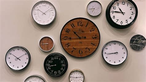 Horas Espejo ¿qué Significa Si Ves 1313 En El Reloj Panorama