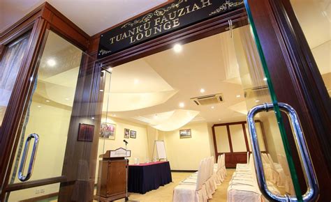 This hotel has 3 meeting rooms available for. Meetings & Functions - The Putra Regency Hotel