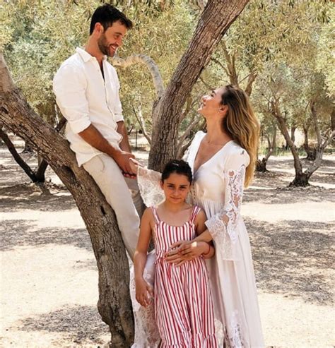 חיים כהן, אייל שני, יונתן רושפלד ומיכל אנסקי. הפתיעה אותנו: מיכל אנסקי חושפת מתי תתחתן בעקבות ההריון ...