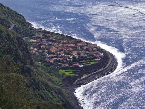 Search and share any place. Jardim do Mar (Madeira)