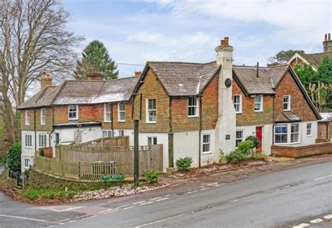 2 Bedroom House For Sale In Best Beech Hill Wadhurst East Sussex Tn5