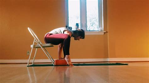 Yoga Poses You Can Do From The Comfort Of Your Chair Doyou