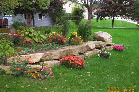 Explore now all types of landscaping rock ideas for inspiration so you can make the best try using white marbles. Reubens Lawn Care: Landscaping With Rocks Will Spotlight ...