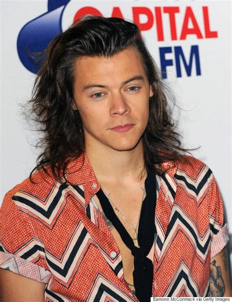 One Direction S Harry Styles In Makeup Looks Just Like This Fan S Girlfriend Huffpost Uk
