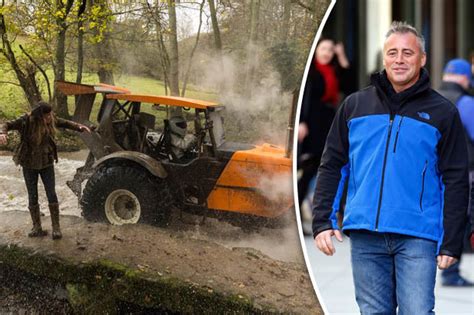 Top Gear Bbc Stars Cause Countryfile Chaos In Farm Tractor Stunt