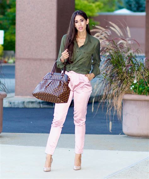 I created one outfit and i loved how it turned out. 7 Outfit Ideas for Wearing Olive Green This Spring! - The ...