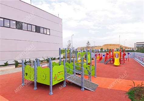 (0212) 488 01 70randevu t : İstanbul Başakşehir Şehir Hastanesi