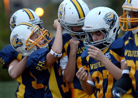 Football Safety Concerns Affect Youth Leagues Causing Nfl To Take