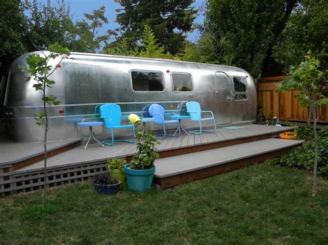 10 Cozy Airstreams You Can Rent For A Rustic Getaway On Airbnb