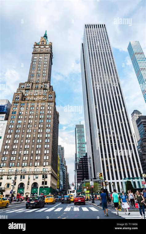 General Motors Building Ny Hi Res Stock Photography And Images Alamy