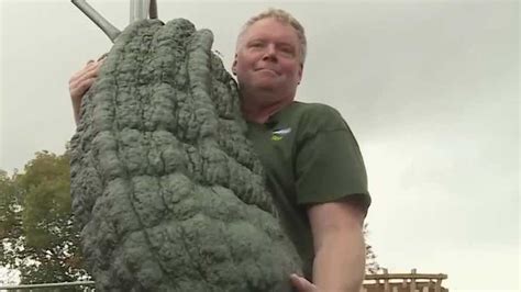 I Pulled It Off This Man Grew The Worlds Largest Zucchini To Date