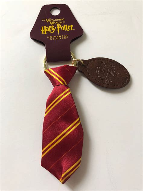 Universal Studios Harry Potter Gryffindor Fabric Tie Keychain New With