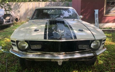 1970 Mustang Front Barn Finds