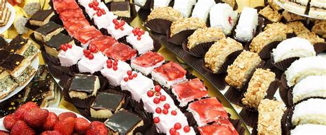 Check spelling or type a new query. Kuchenbuffet