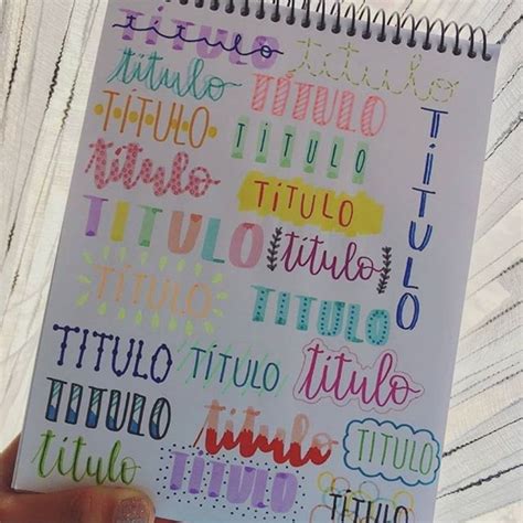 Tablero Tengo Una Clase De Ingles Pintura Tipos De Letras Para Titulos