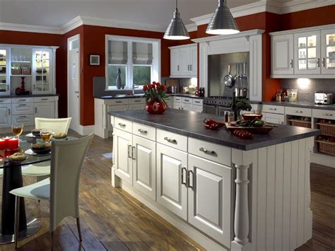 Traditional Kitchen Designs For Small Kitchens Country Kitchens