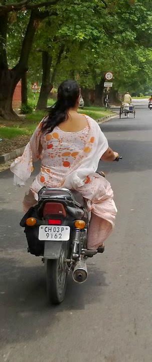 indian lady riding bike 65 indiagirlsonbike women empowerment of india