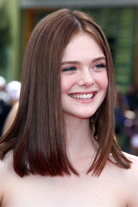 Elle Fanning Straight Medium Brown Blunt Cut Hairstyle Steal Her Style